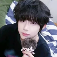 Trần Nghị Hằng  | @Cyh•yiheng