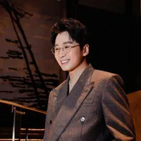 Phạm Hoàng Khoa _ @karik