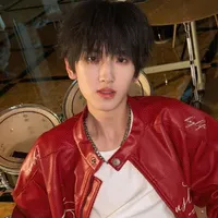 Tả Kỳ Hàm.em