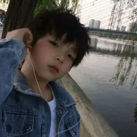 Hứa Tề Phong - hồi nhỏ
