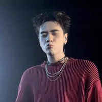quang hùng