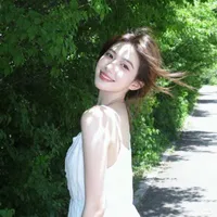 Diệp Thanh Nghi_Y tá riêng