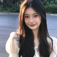 Bảo Uyên/Trợ lý của Sơn/