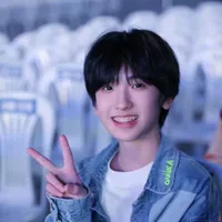 Tả Kỳ Hàm _ em
