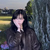 Kim Minjeong(W)