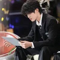 Trương Cực - 17 tuổi