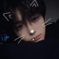 alive (ko còn trên tg )