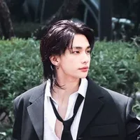 Hwang Hyunjin