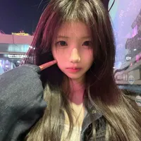 Vương Lạc Kiều <bn nu8,9