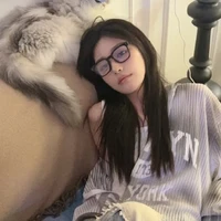 Vương Dịch. Nàng