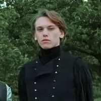 Gellert Grindelwald ( 10 tuổi)