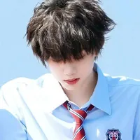 Trần Dịch Hằng-em