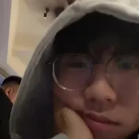 Hữu Đạt/phượng hoàng lỏ