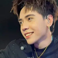lê quang hùng