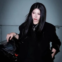 Trần Thảo Linh - Lyhan ( cô )