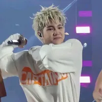 hoàng Hoàng Đức Duy