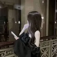 Đàm Nhã Uyên(mẹ Đức Duy)