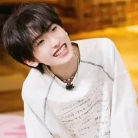 Tả Kỳ Hàm_em