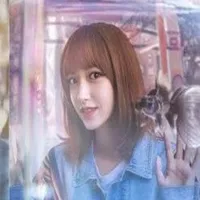 Đồng Dao_Smiling_Mid