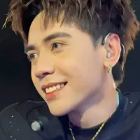 Quang Hùng(Lê Quang Hùng)