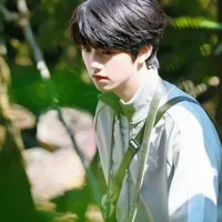 Trương Hàm Thuỵ - Cậu