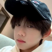 Trần Dịch Hằng _ em