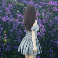 Huỳnh Ngọc Cẩm Tú (bà nội em)