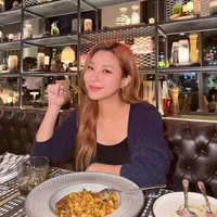 Orntara Poolsak /chị/