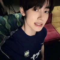 Nghiêm Sơn Hoàng (Seonghyeon)