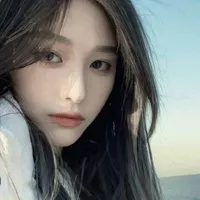 Vương Dịch 17 tuổi