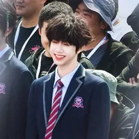 Trần Dịch Hằng_anh