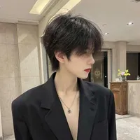 Lăng Phong Ân _ em trai cô