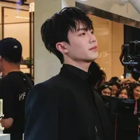 lâm anh ( lavm)