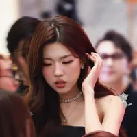 Nguyễn Lê Diễm Hằng - Lamoon