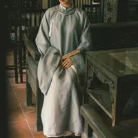 Bà Hoàng