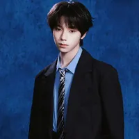 Vương Lỗ Kiệt _ LK
