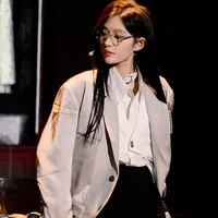 Vương Dịch (cô)