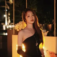 Hoàng Duyên_Duyên/chị