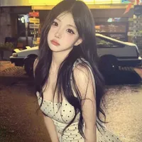 Dĩ Vy Nguyệt