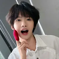 Trương Dịch Nhiên - em