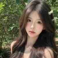 Hạ Uyển Linh 