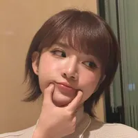 Nguyễn Hoàng Lan/Lyly