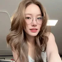 JingJing Prariyapit Yu
