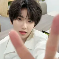 Tả Kỳ Hàm _ cậu