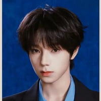 Vương Lỗ Kiệt_gã