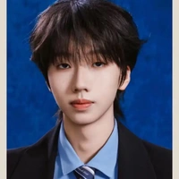 Nhiếp Vĩ Thần_y
