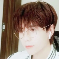tác giả lạnh lùng