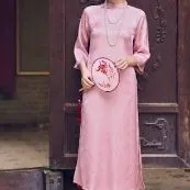 bà Hoàng