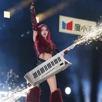 NGUYỄN THÙY TRANG
