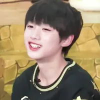 Đinh Vũ Hàng ( 6 tuổi )